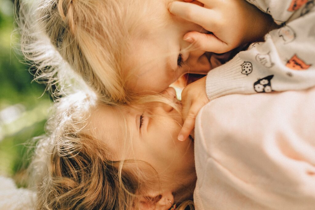 sibling rivalry solutions that actually work (parent's guide) (3)