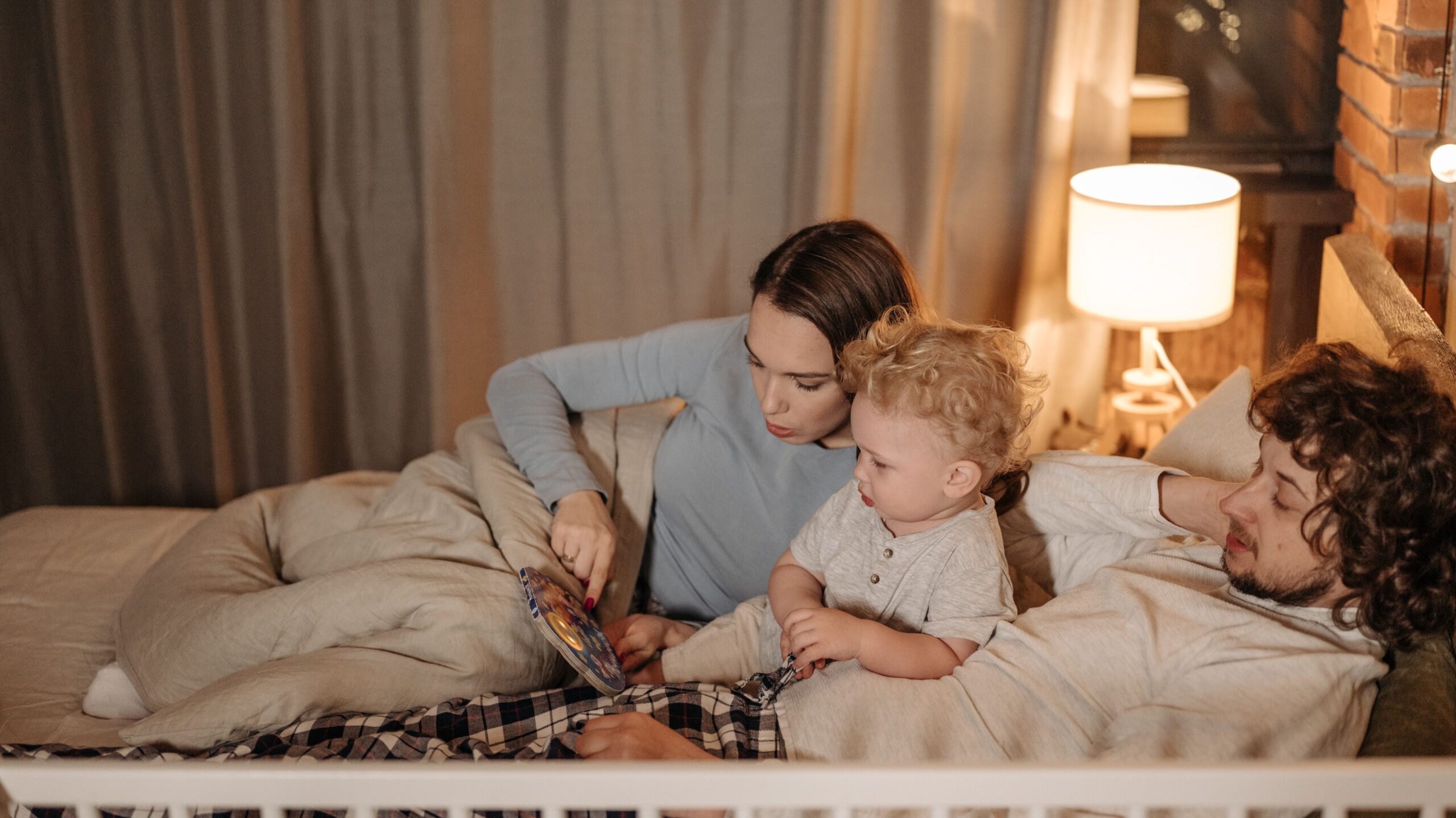 bedtime routine for toddlers a peaceful evening schedule that actually works (3)